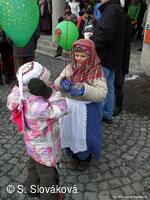 * Z DĚNÍ VE MĚSTĚ