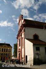 * Z DĚNÍ VE MĚSTĚ