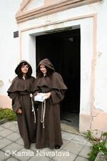 * Z DĚNÍ VE MĚSTĚ